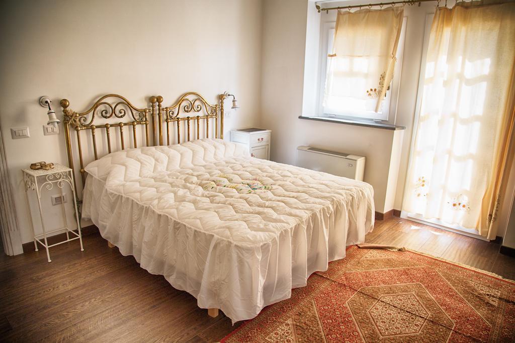Villa Don Carlo Agriturismo Di Charme Bio à Le Pioppe Extérieur photo